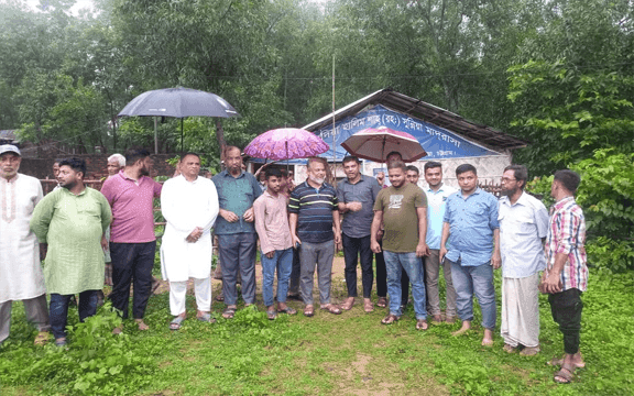রাঙ্গুনিয়ায় মাদ্রাসা পরিদর্শনে উত্তর জেলা বিএনপি নেতৃবৃন্দ