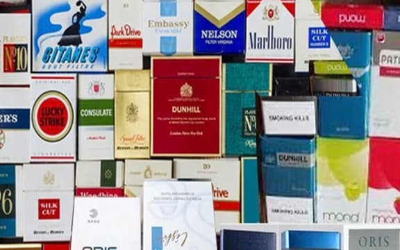নকল ও অবৈধ সিগারেট ঠেকালে ২০ হাজার কোটি আয়